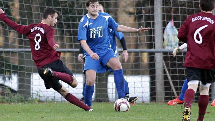 SV Waizendorf - DJK SV Sambach. Foto: Sportpress