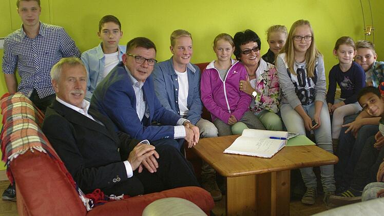 Einweihung des Jugendraumes in Westheim  Foto: Winfried Ehling