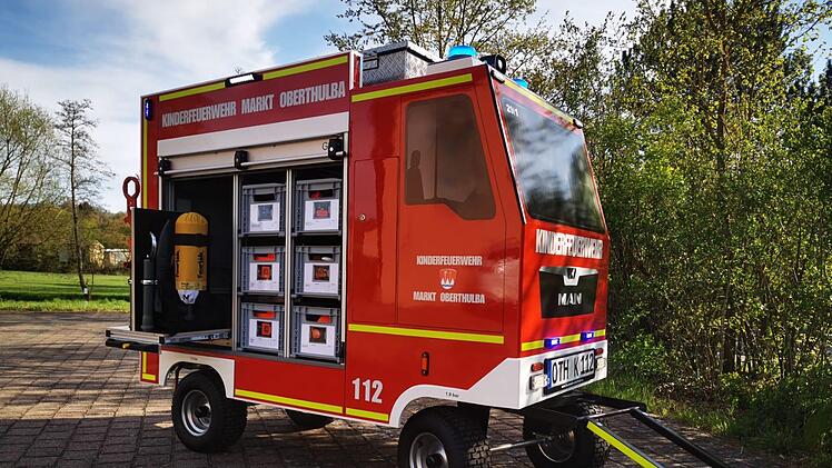 Kinderfeuerwehrauto der Oberthulbaer Floriansj&uuml;nger. Foto: Tiemo St&uuml;rzenberger