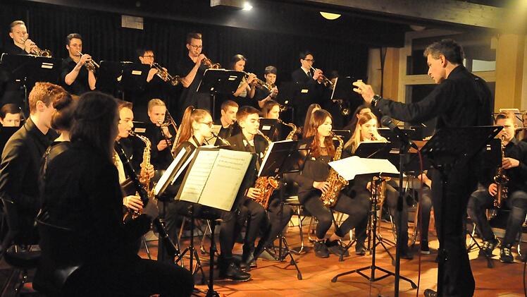 Bigband des Frobenius Gymnasiums. Foto: Peter Klopf