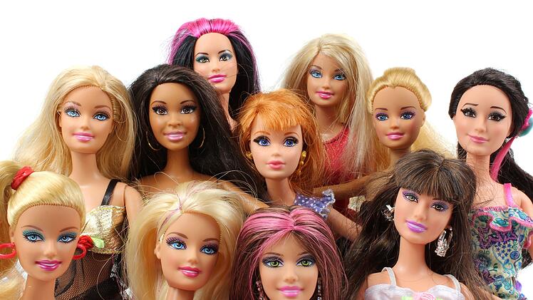Forchheim: Expertin schätzt Wert alter Barbies - Kaiserpfalz lädt zu Puppen-Ausstellung