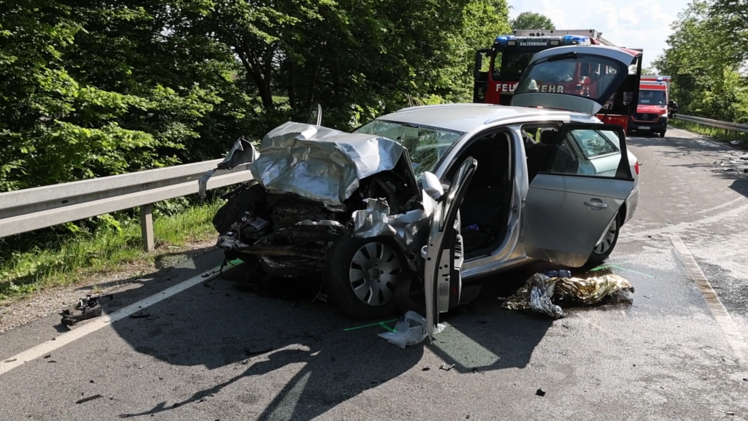 Tödlicher Unfall auf B4 im Kreis Coburg