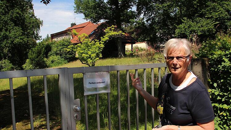 "Schön wäre es, wenn das Wohnhaus von Gertrud Klaus erhalten bleiben könnte ", sagt ihre ehemalige Pflegerin, Silke Gebhardt.  Foto: Hofbauer/Archiv