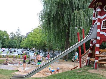 Ein echter ingucker ist auf alle Fälle der große Spiel-Turm in der Mitte. Foto: Ralf Ruppert
