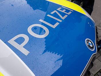 Raubüberfall in Nürnberg: Unbekannter bestahl und erpresste 21-Jährigen