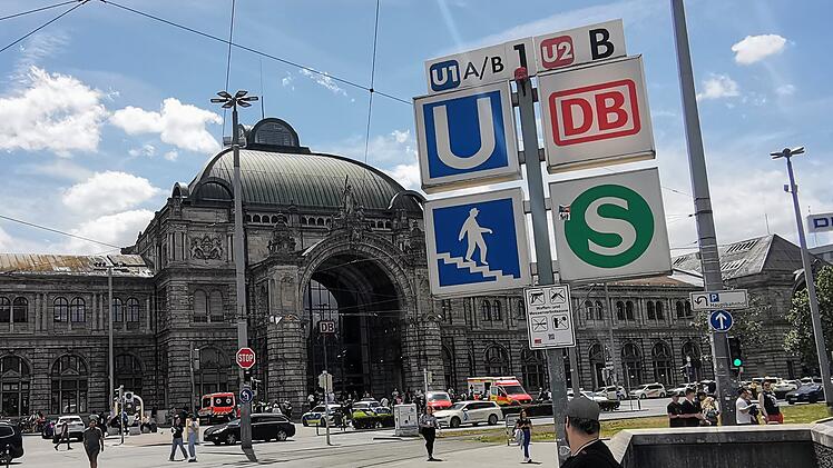 Haupteingang zum Hauptbahnhof N&uuml;rnberg