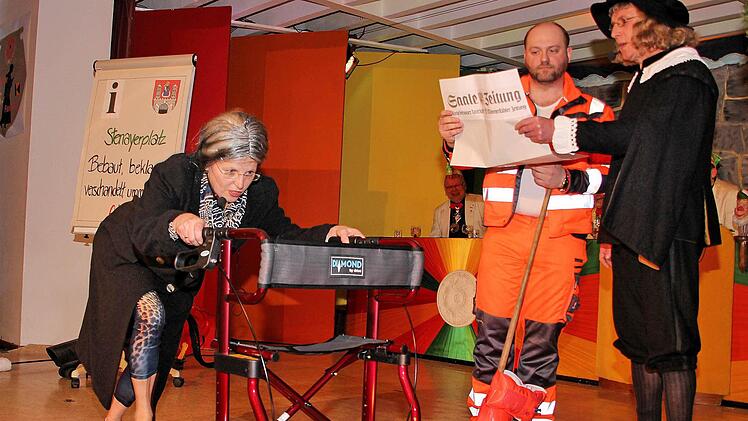 Faschings-Prunksitzung der Kolpingfamilie im Dicken Turm  Foto: Dieter Britz