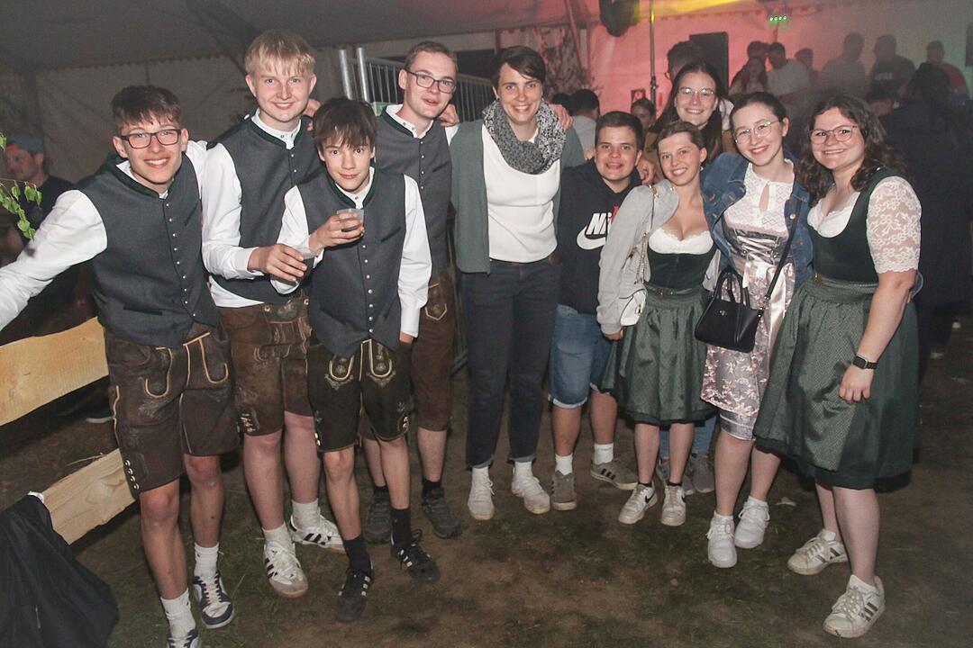 Party mit den DORFROCKERN Party mit den DORFROCKERN