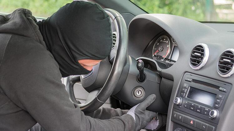 Die Autodiebe sind noch nicht gefasst. Symbolfoto: Archiv
