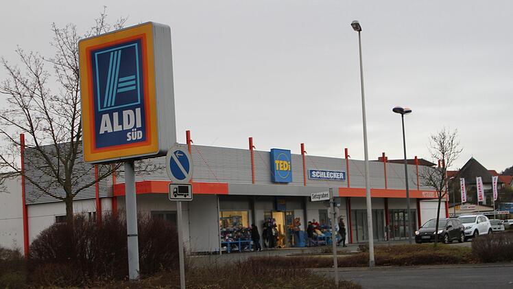 Aldi Süd beschäftigt im mittelfränkischen Roth 290 Angestellte. Foto: Sina Schuldt/dpa
