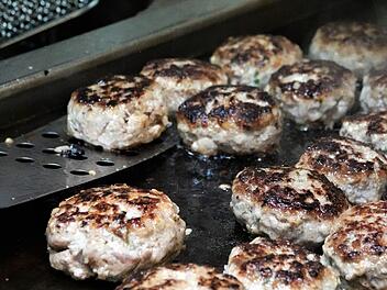 Frikadellen aus Nutria-Fleisch