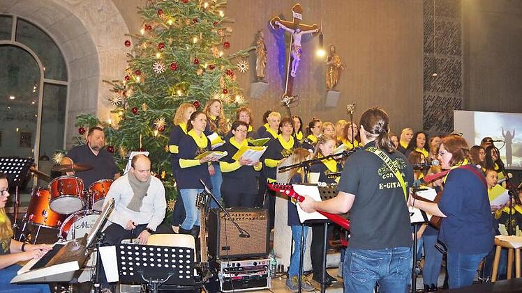 Der Chor "con brio" (hier eine Aufnahme aus dem Vorjahr) lädt zum Jahreskonzert am Sonntag, 29. Dezember, ein.  Foto: Heike Schülein
