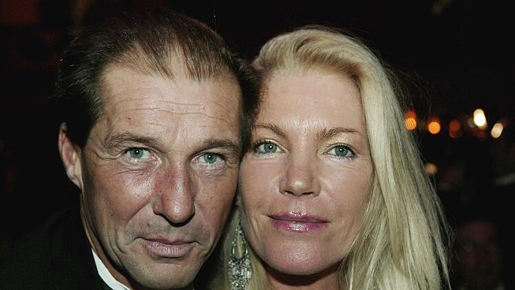 Seit 2000 ist Michael Lesch mit seiner Frau Christina verheiratet.