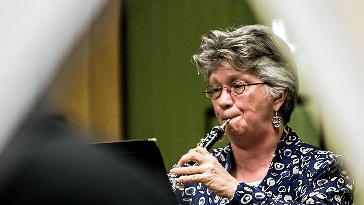 Mit einer FIlmmusik-Melodie von Ennio Morricone beeindruckte Danielle Maheux auf der Oboe.Foto: Jochen Berger