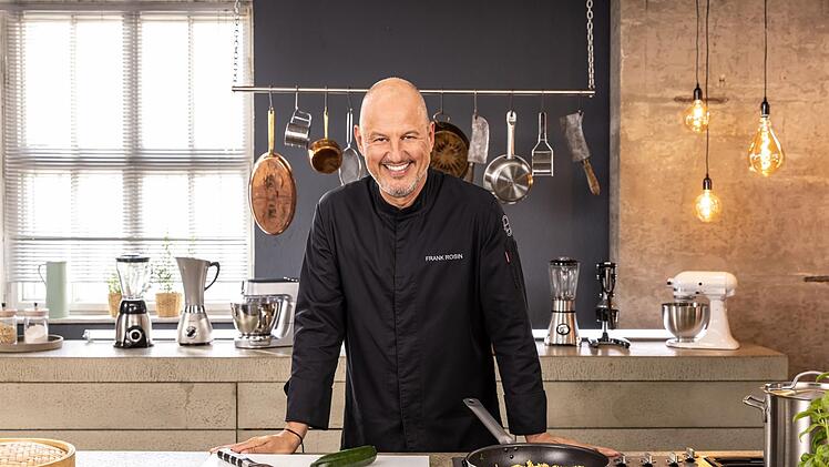 In der Küche ist er Profi: Frank Rosin hilft hilflosen Gastronomen.