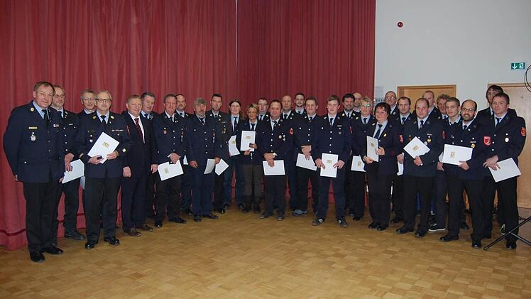 Geehrte aus dem Inspektionsbereich Hammelburg. Foto: Günther Straub