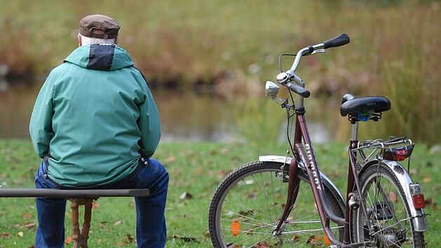 Für tot gehalten: Franke erhält jahrelang keine Renteninformation
