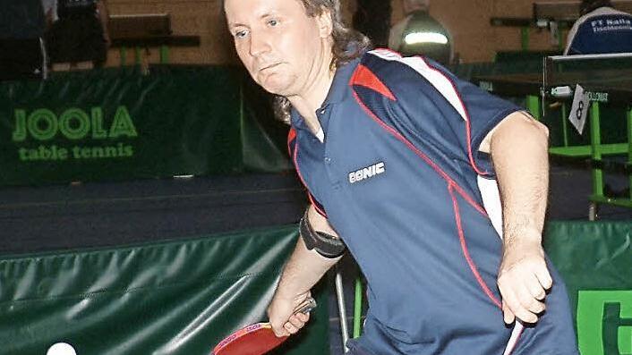 Bei den Siegen des TTC Alexanderhütte in der 2. Bezirksliga gegen Bayreuth und Stockheim blieb Rene Haker in seinen insgesamt drei Einzeln und den zwei Doppeln (mit Mario Schmidt) unbezwungen. Foto: Hans Franz