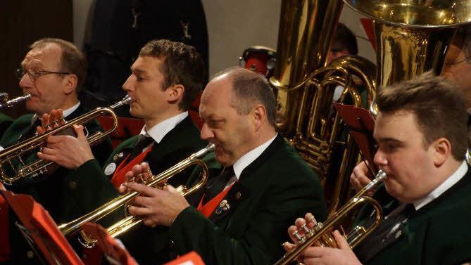 Weihnachtskonzert der Jugendblaskapelle Großwenkheim. Foto: Anton Then