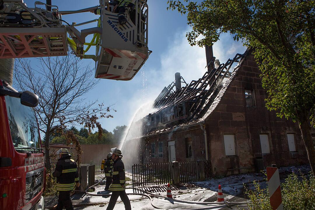 Geplantes Museum stand in Flammen