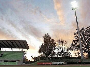 Blick ins Fuchs-Park-Stadion, der Heimspielstätte des FC Eintracht Bamberg 2010. Foto: sportpress