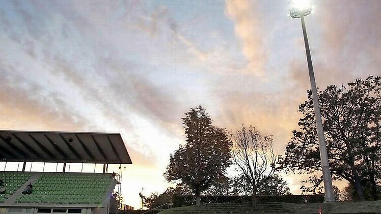 Blick ins Fuchs-Park-Stadion, der Heimspielstätte des FC Eintracht Bamberg 2010. Foto: sportpress