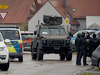 Gr&ouml;&szlig;erer Polizeieinsatz in der Oberpfalz