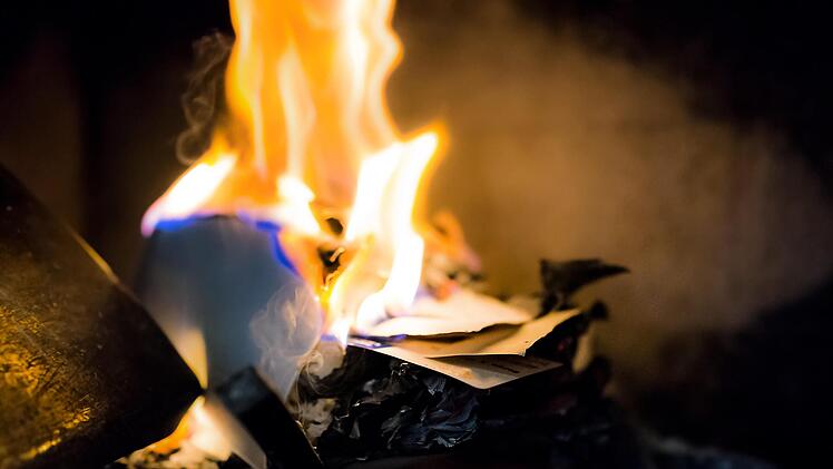 Ein Feuer - im Frühjahr mussten in Lichteneiche etliche gelöscht werden.Foto: Kristina/stock.adobe.com