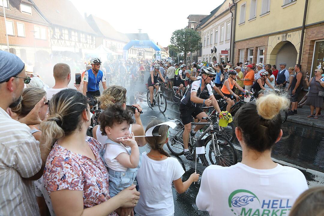 BR-Radltour macht in Baiersdorf Station