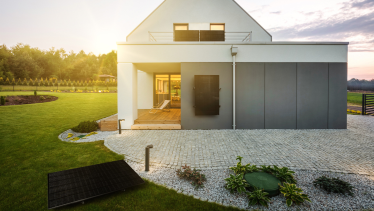 Die Balkonkraftwerke von priwatt punkten mit einer Mega-Leistung von bis zu 1640 Wp. Zudem nimmt dir der Premium-Anbieter die Anmeldung ab. Mit dem Code "SONNE100" sparst du 100 Euro bei allen Duo-Sets.