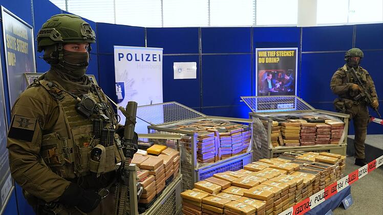 Mehr als zwei Tonnen Kokain sichergestellt