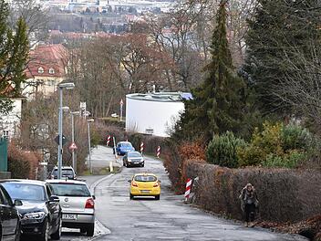 An den Erschließungsbeiträgen für die St.-Getreu-Straße entzündet sich eine heftige Diskussion. Eine angekündigte Gesetzesnovelle soll es nun ins Ermessen der Stadt stellen, ob und in welcher Höhe sie diese Beiträge erhebt. Foto: Ronald Rinklef