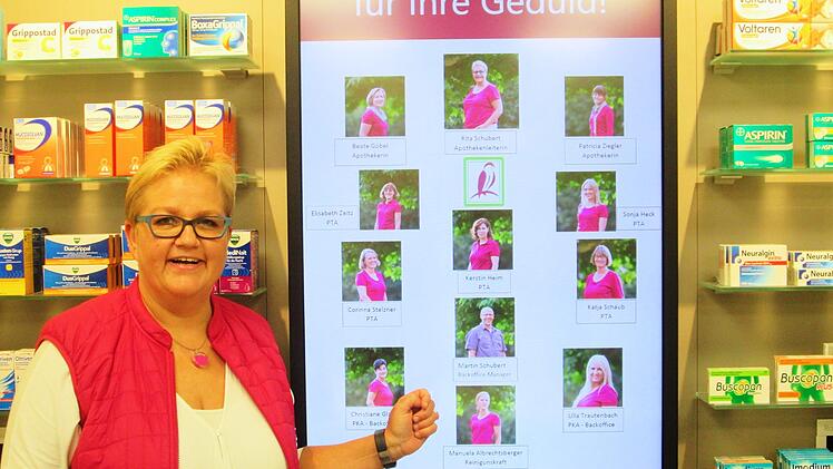 Apothekerin Rita Schubert (Foto) und ihr Team fühlen sich sichtlich wohl in den modernisierten Räumen.