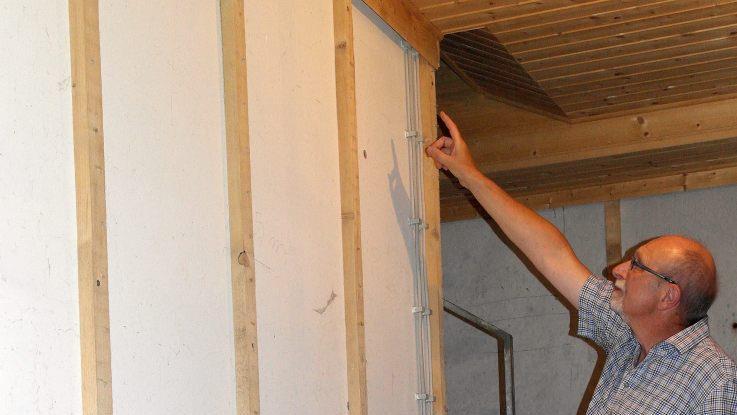 Über zwei Meter hoch stand am 2. August 2014 das Wasser im Keller der Familie Kastner.Peter Müller