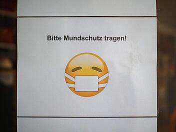 Auf Facebook wird behauptet, dass das Ordnungsamt mit einem Trick Ladenbesitzer abkassiert haben soll. Jetzt ermittelt die Polizei. Symbolbild: Bastian Sünkel