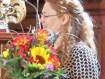 Die neue Pfarramtssekretärin Manuela Carl in der Kirchengemeinde Redwitz und Obristfeld  Foto: Micheel