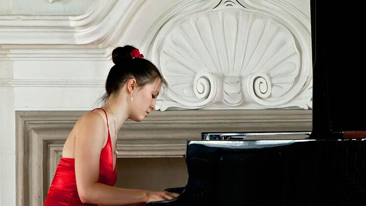 Nina Scheidmantel gastierte im Kaisersaal von Banz. Foto: Jochen Berger