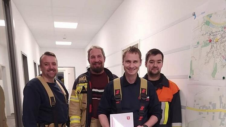 Gerach: Feuerwehr schildert ungewöhnliche Alarmierung - "Hier passt was nicht"