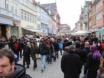 Die Einkaufsstadt Coburg - hier beim verkaufsoffenen Sonntag vor knapp einer Woche. Foto: Simone Bastian