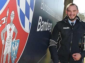 Philipp Schneider absolviert seit September 2016 seine Ausbildung im Aus- und Fortbildungszentrum der Bundespolizei auf dem Gelände der ehemaligen US-Kaserne. Er gehört damit zur ersten Generation der Polizeimeisteranwärter aus Bamberg.  Foto: Sebastian Martin