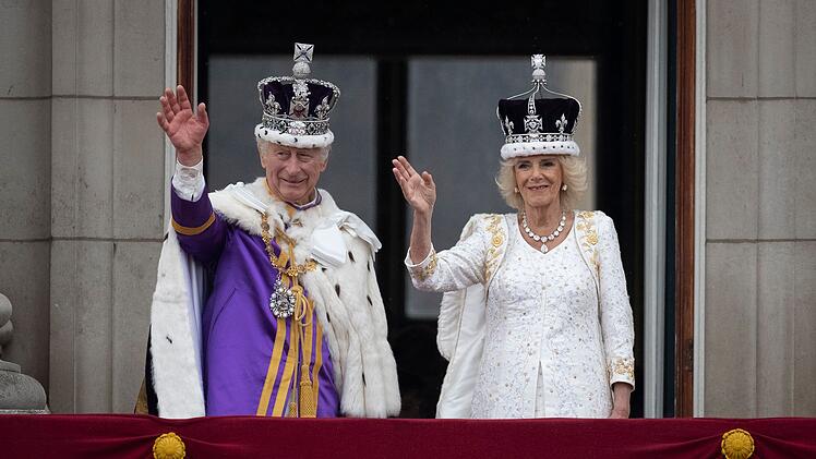Ein K&ouml;nig und seine K&ouml;nigin: Am 6. Mai 2023 wurden Charles III. und Camilla offiziell gekr&ouml;nt.