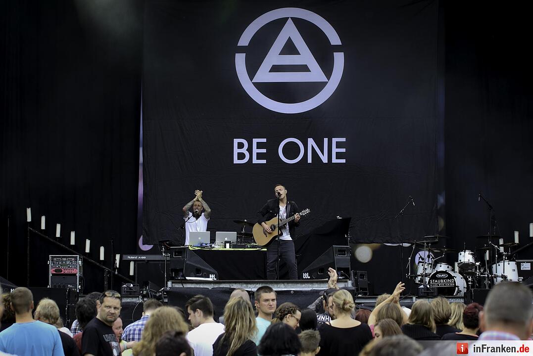 Unheilig und drei Vorbands spieleten am Freitag in Rothenburg ob der Tauber
