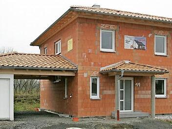 In Weidach kann man ein Einfamilienwohnhaus besichtigen .  Foto: Lothar Weidner