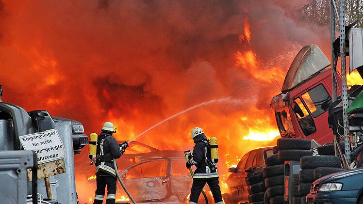 Wenn's brennt, benötigt die Feuerwehr eine angemessene Technik. Foto: Archiv Dieter Britz