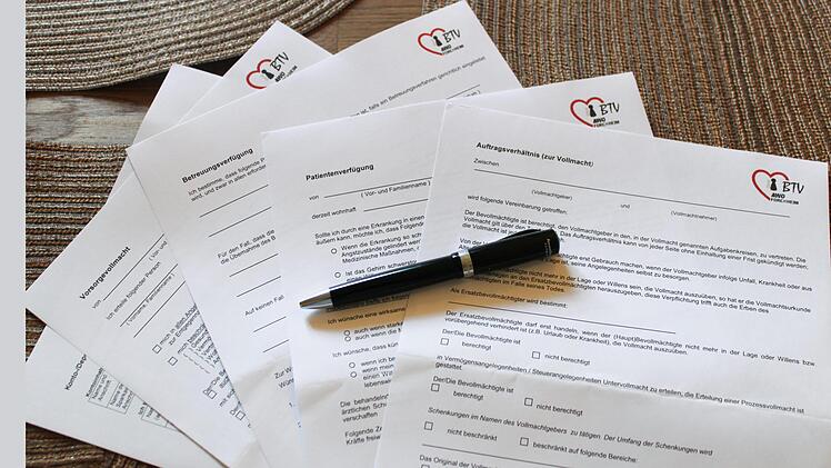Der Beratungsverein informiert über Vorsorgevollmachten, Betreuungsverfügungen und Patientenverfügungen.  Fotos: Carmen Schwind