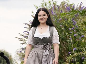 "Bauer sucht Frau": Fr&auml;nkin startet Hofwoche - "bisschen erschrocken"