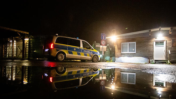 Nach Polizeieinsatz in Flüchtlingsunterkunft: 26-Jähriger stirbt im Krankenhaus - Mordkommission ermittelt