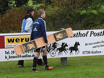 Vorerst dürfen bei der SG Motten/Kothen keine Bänke am Spielfeldrand stehen. Der einzige bayerische Verein in der Kreisliga A Fulda Rhön darf vorerst nur auswärts um Punkte spielen. Foto: Hopf