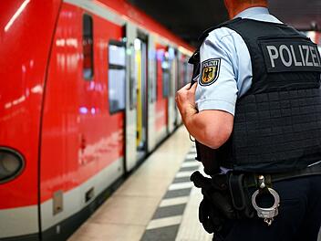 Bundespolizei am Bahnhof