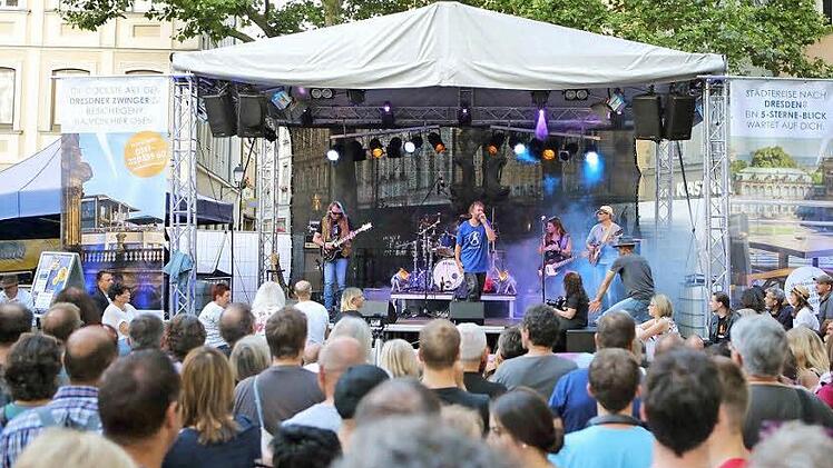 Die Gabelmannbühne auf dem Blues- und Jazzfestival Foto: Riegerpress